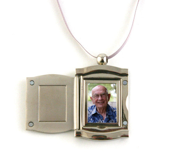 Silver Frame Pendant
